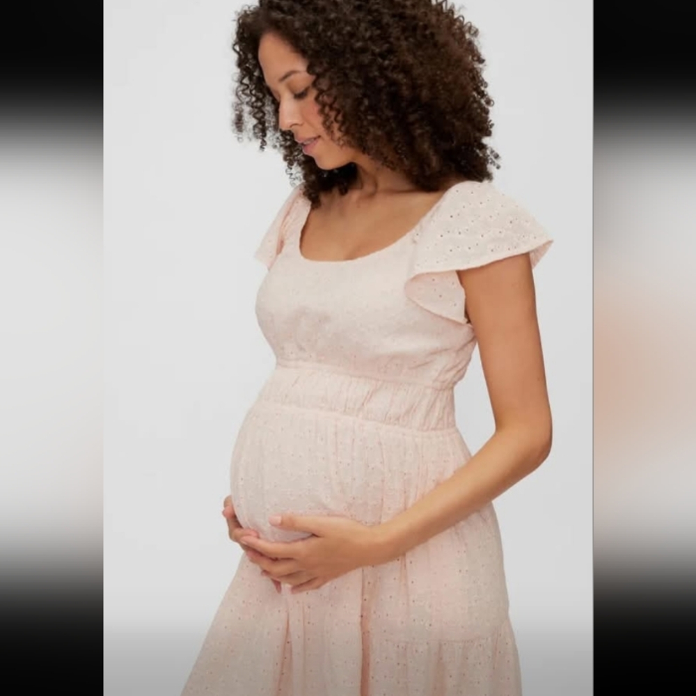 A Pea in the Pod Light Pink Maternity Top